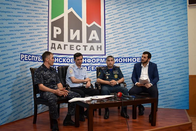 Представитель Росгвардии принял участие в брифинге, посвященном антитеррористической защищенности школ Дагестана