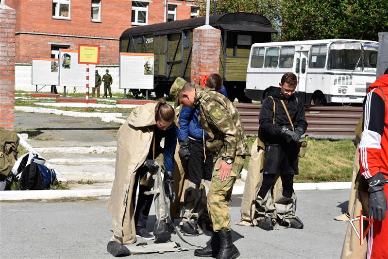 В калиновском соединении Росгвардии состоялись сборы для молодежи призывного возраста