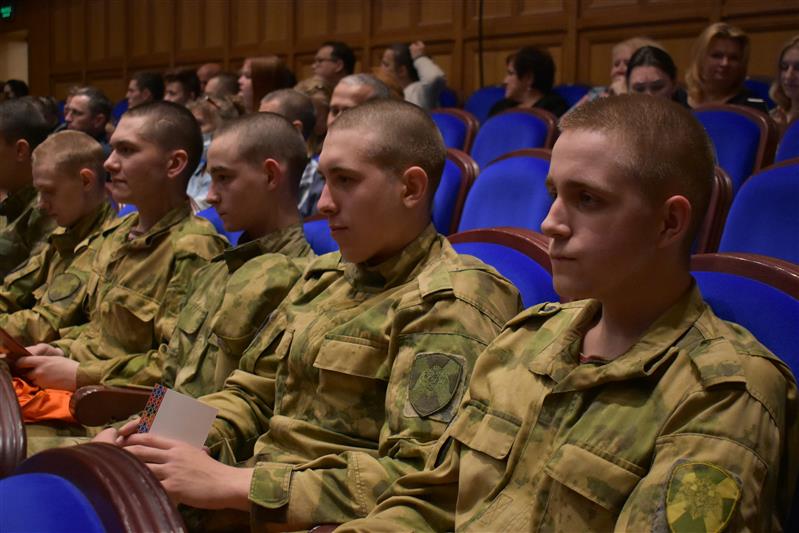 Росгвардия поучаствовала в проекте «Помним. Гордимся. Сохраним» в Сыктывкаре 