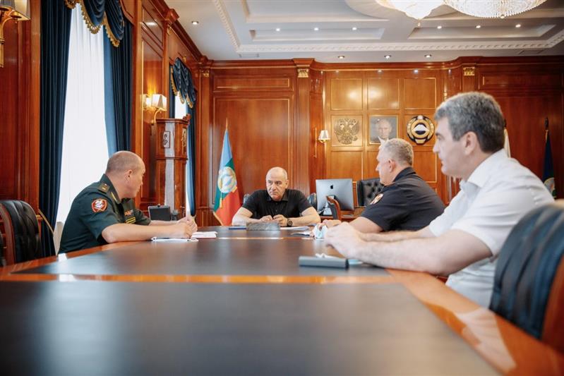 В Карачаево-Черкесии представлен новый руководитель республиканского управления Росгвардии