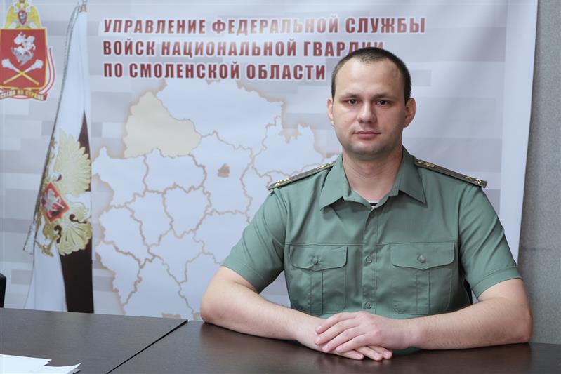 Военнослужащий Росгвардии из Смоленска стал победителем Всероссийской акции «Диктант Победы»