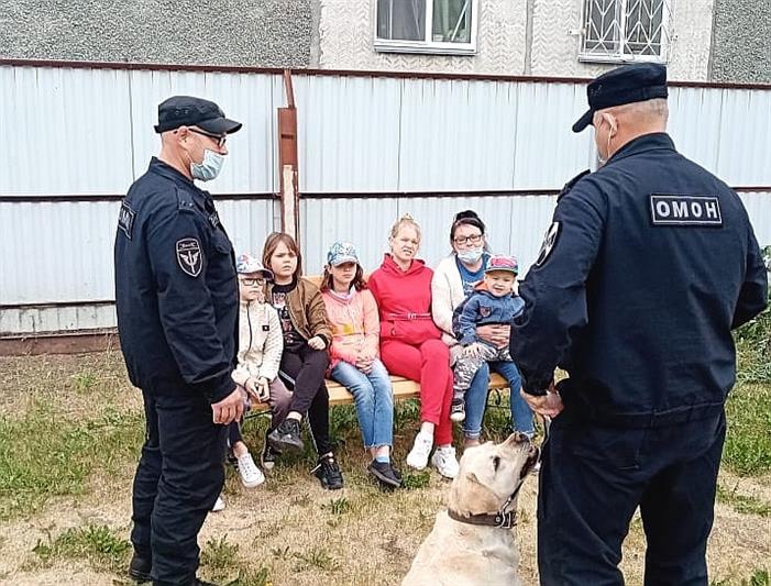 В Уральском округе проходят мероприятия в рамках всероссийского проекта «Каникулы с Росгвардией»