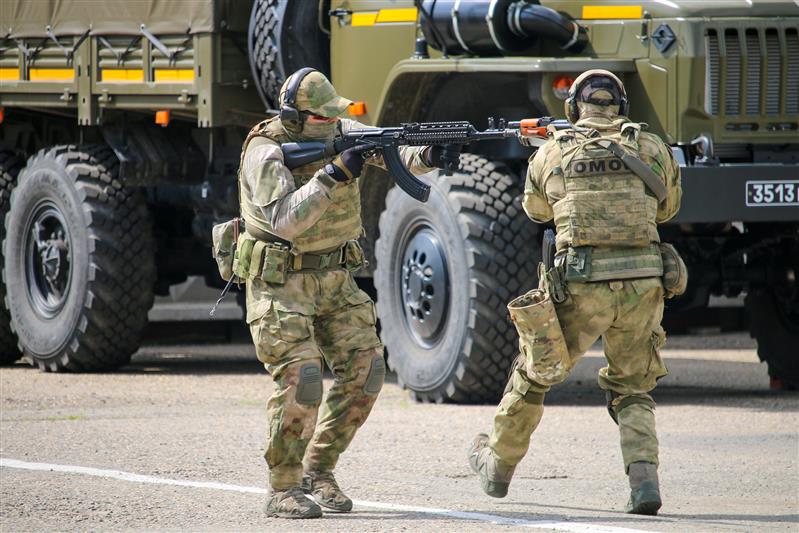 В Северо-Кавказском округе Росгвардии прошли праздничные мероприятия по случаю Дня защиты детей (фото)