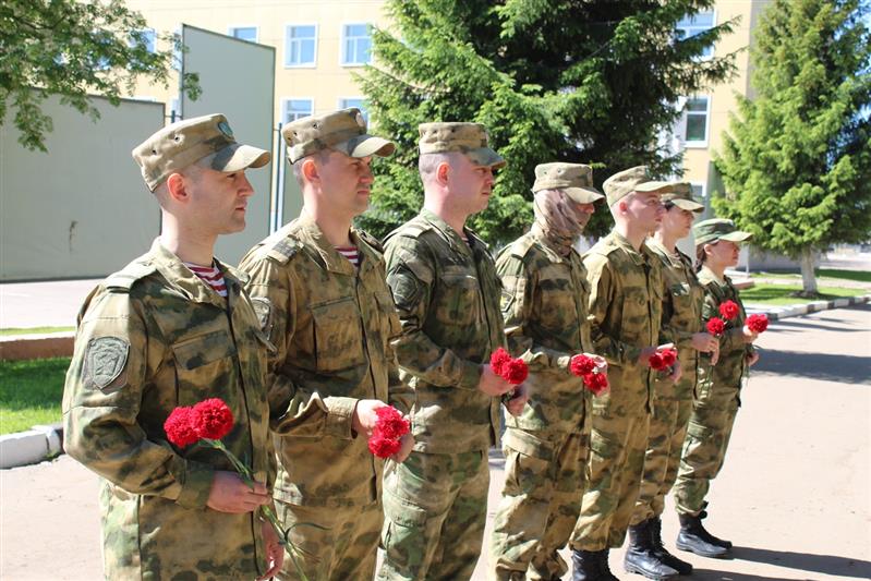 В Центре подготовки личного состава Росгвардии прошли мероприятия, посвященные 222-й годовщине со Дня рождения Александра Сергеевича Пушкина