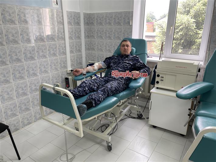 Росгвардейцы из Ингушетии приняли участие в донорской акции