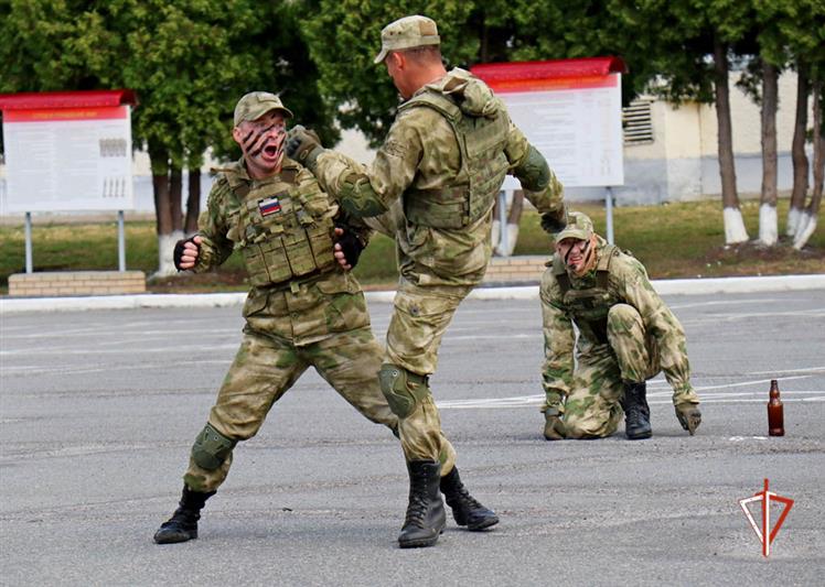 Снежинский полк Уральского округа Росгвардии отметил 65-летний юбилей (видео)