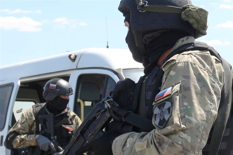 При участии СОБР Росгвардии пресечено многомиллионное телефонное мошенничество в Ростовской области