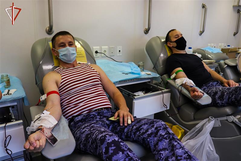 В Марий Эл росгвардейцы приняли участие в акции по сдаче донорской крови 