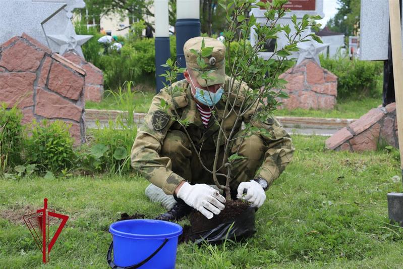 В Восточном округе Росгвардии прошли мероприятия, приуроченные ко Дню памяти и скорби