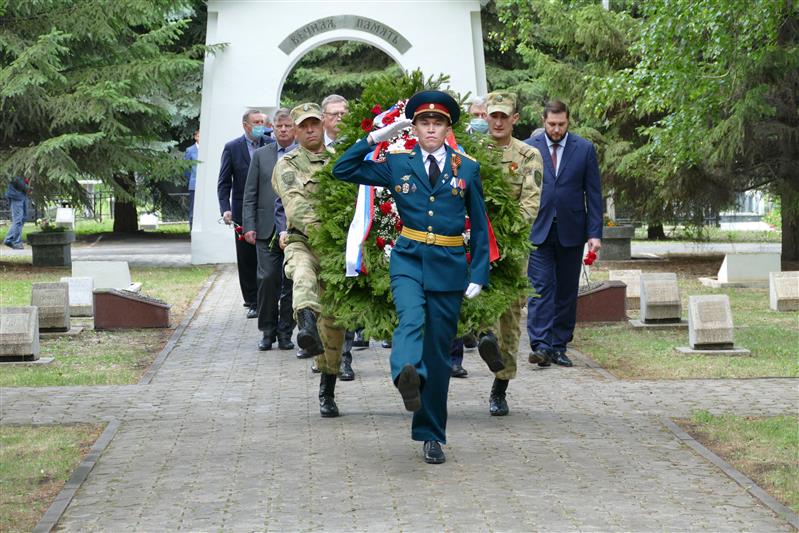 К патриотической акции “Свеча памяти” присоединились росгвардейцы в Сибири 