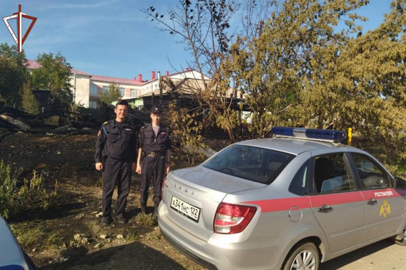 В Алтайском крае росгвардейцы предотвратили пожар в детском доме