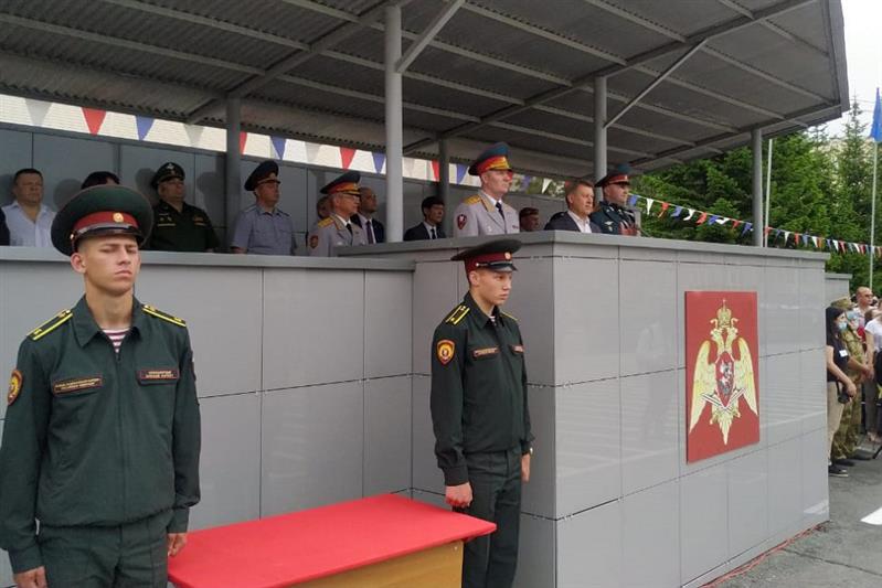 В Новосибирском военном институте Росгвардии состоялся 45-й юбилейный выпуск офицеров 