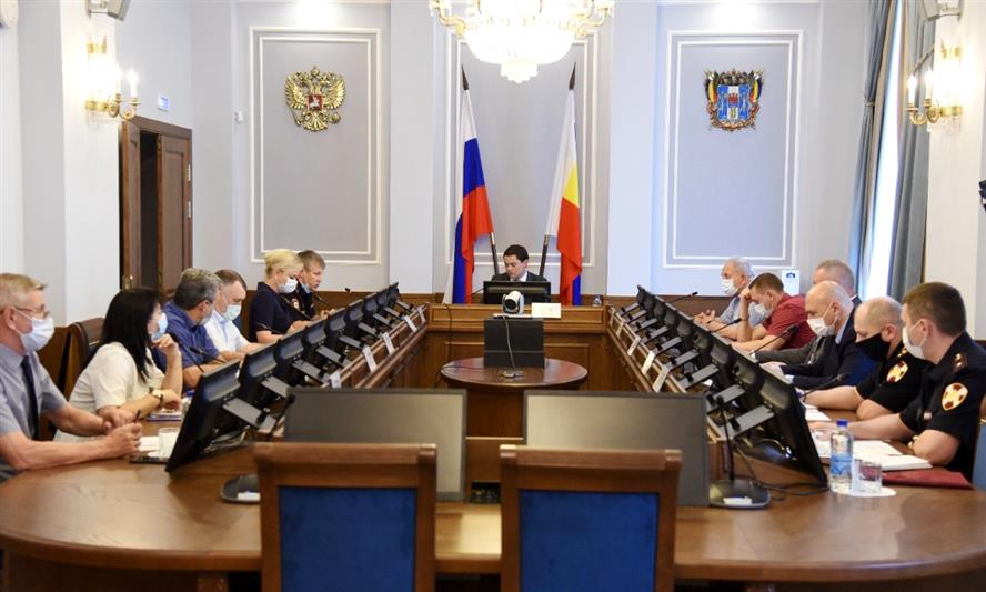 В Ростове-на-Дону Росгвардия приняла участие в заседании круглого стола по вопросам оборота оружия