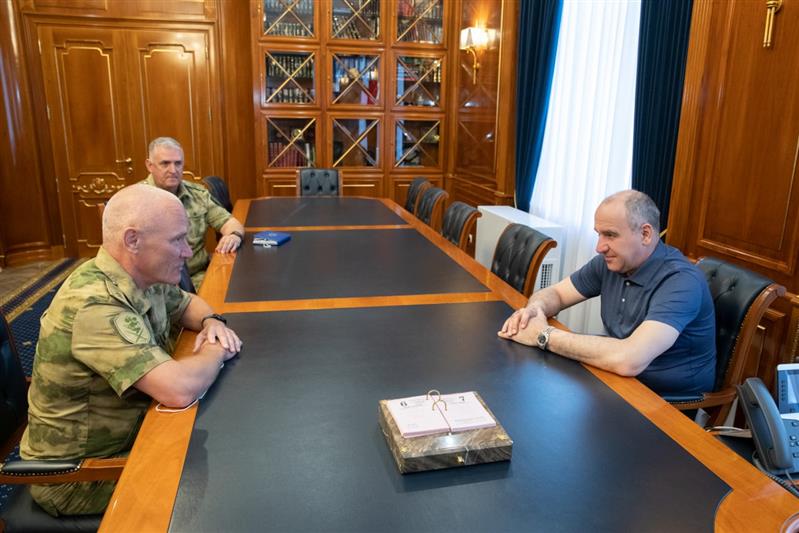 Командующий Северо-Кавказским округом Росгвардии посетил с рабочим визитом Карачаево-Черкесию