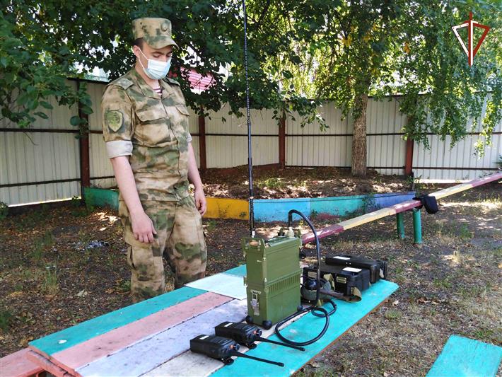 В Уральском округе продолжается проведение мероприятий в рамках всероссийского проекта «Каникулы с Росгвардией»