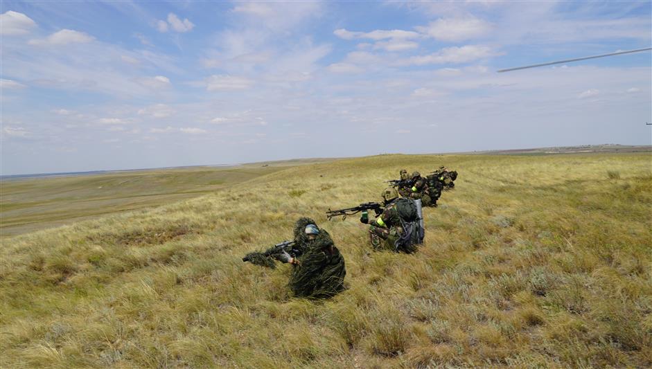 В Саратове и  Саратовской области военнослужащие и сотрудники Росгвардии принимают участие в оперативно-стратегическом учении «Заслон - 2021»