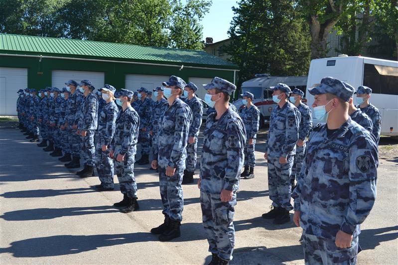 Новгородский ОМОН Росгвардии отметил годовщину образования