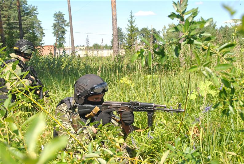 В Кировской области спецназ Росгвардии провел тренировку в рамках оперативно-стратегического учения «Заслон-2021» 