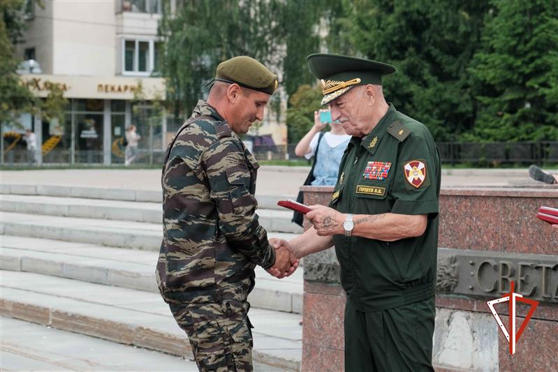 На Урале Росгвардия провела мероприятия в рамках Дня  ветеранов боевых действий (видео)