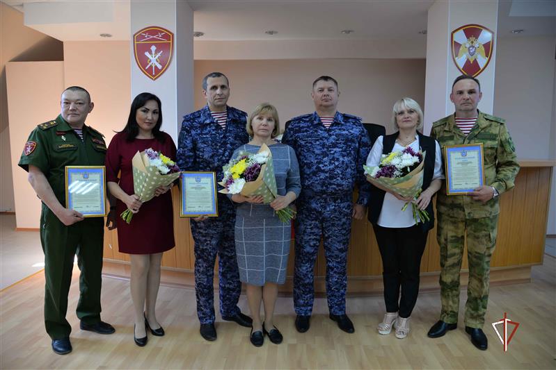 В Уральском округе Росгвардии присоединились ко Всероссийской акции, посвященной Дню семьи (видео) 