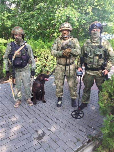 Росгвардейцы обеспечили охрану общественного порядка во время проведения военно-морского парада в Каспийске