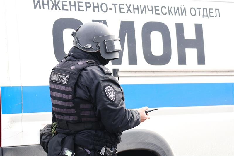 Взрывотехники ОМОН обезвредили боеприпасы времён войны, обнаруженные на территории Санкт-Петербурга и Ленинградской области 