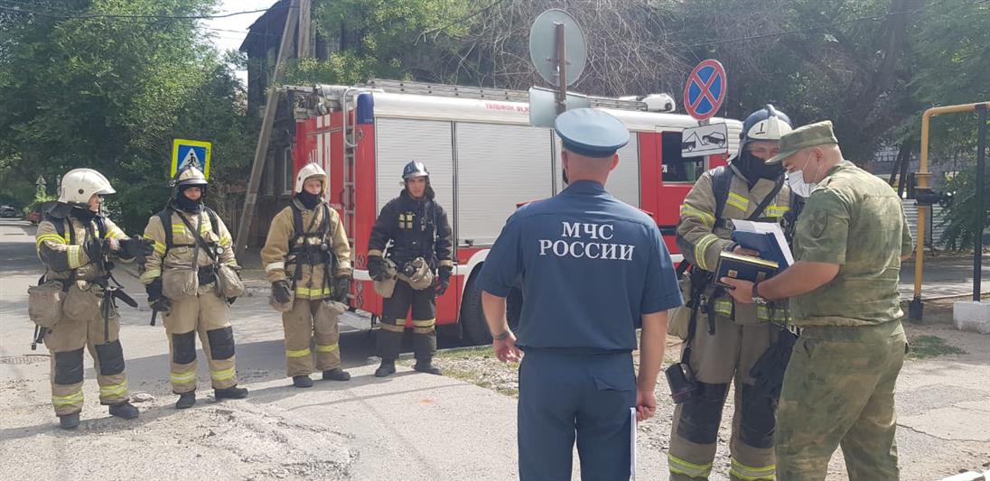 В Астрахани прошло совместное пожарно - тактическое занятие Росгвардии и МЧС