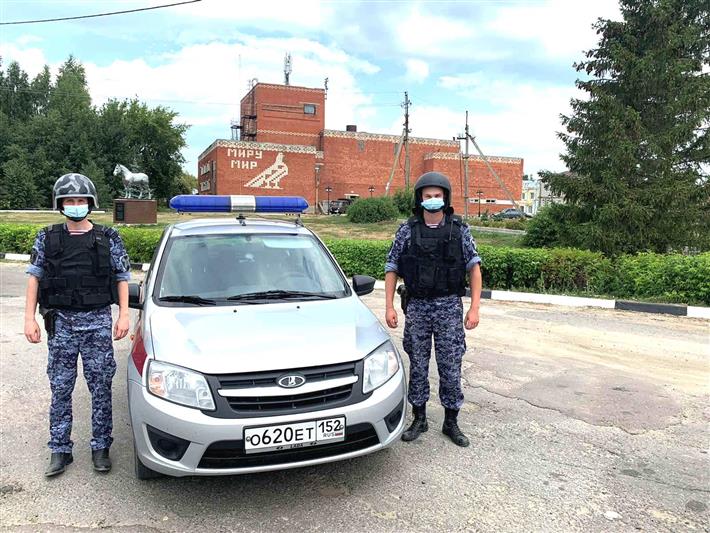 Нижегородские росгвардейцы задержали гражданина, совершившего наезд на женщину