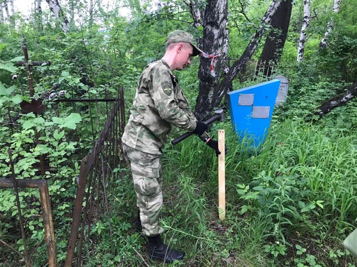 В Иркутске военнослужащие Росгвардии участвуют в поиске мест захоронений участников Великой Отечественной войны