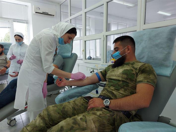 В Чеченской Республике росгвардейцы приняли участие в донорской акции