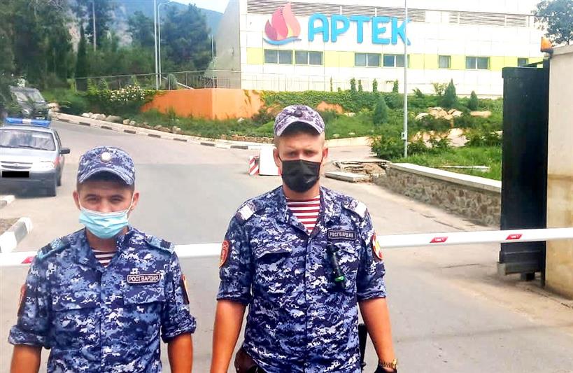 Крымские росгвардейцы оказали медпомощь пострадавшему в ДТП ребенку