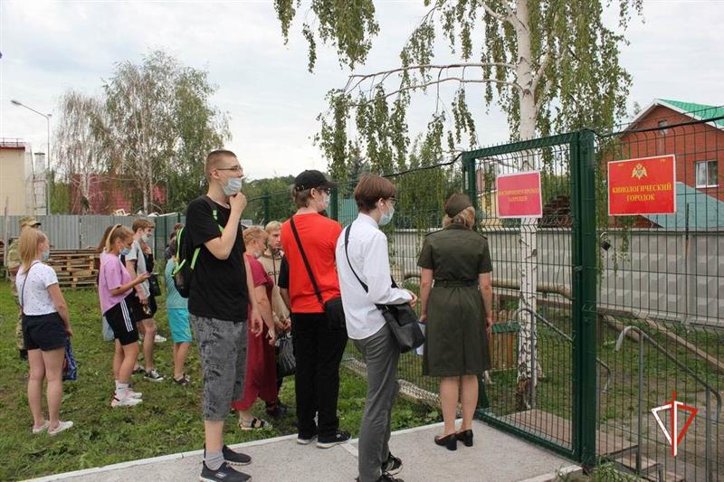 На Урале состоялись встречи с молодежью в рамках ведомственного проекта «Каникулы с Росгвардией»