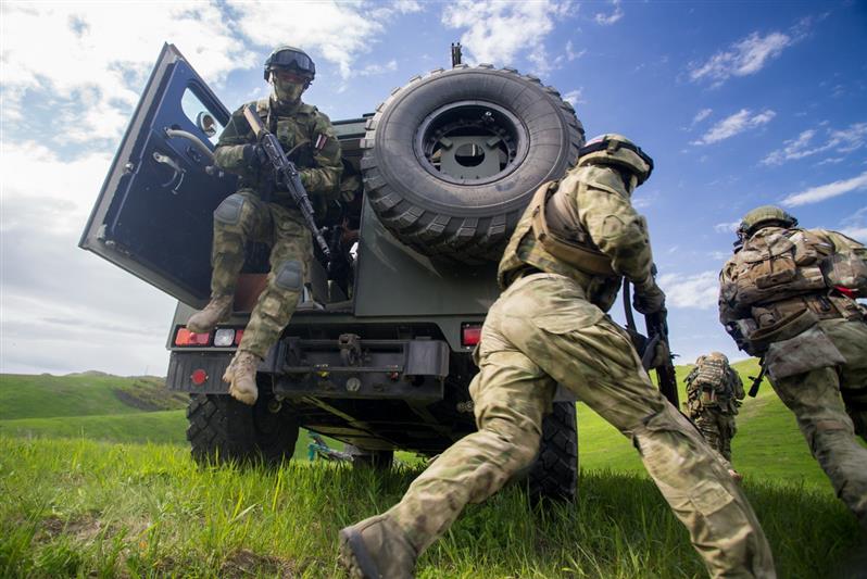 В Росгвардии началась активная фаза крупномасштабного оперативно-стратегического учения «Заслон-2021» под руководством директора генерала армии Виктора Золотова