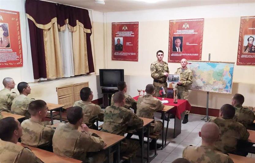  В  Калаче-на-Дону состоялась акция «На память о военной службе в Росгвардии» 
