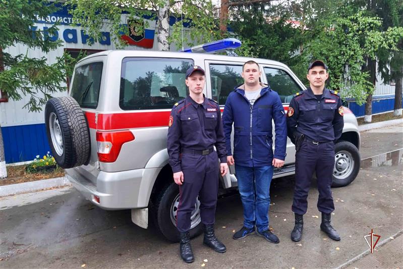 Потерявшегося ребенка нашли росгвардейцы на Ямале 