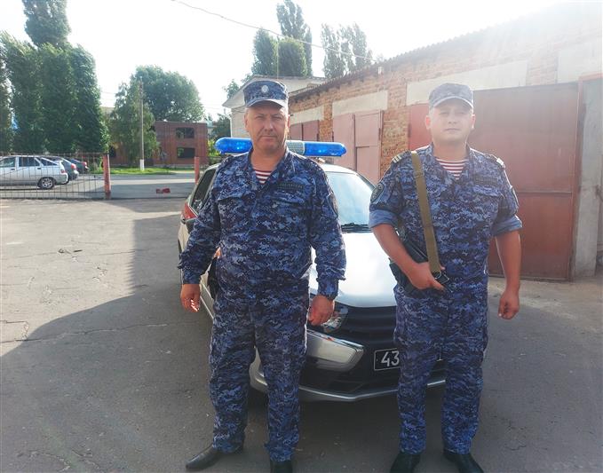 Росгвардейцы оперативно нашли пропавшего ребёнка в Воронежской области
