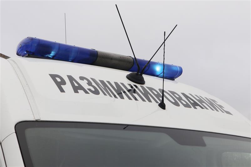 Взрывотехники ОМОН Росгвардии обследовали подозрительные предметы, обнаруженные в трёх районах Санкт-Петербурга 