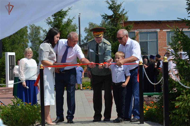 Представители Росгвардии приняли участие в открытии обновленного мемориала воинской славы в Тамбовской области