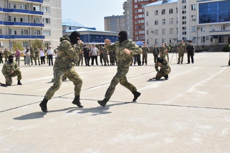 Акция «Каникулы с Росгвардией» прошла в Дагестане