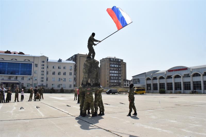 Акция «Каникулы с Росгвардией» прошла в Дагестане