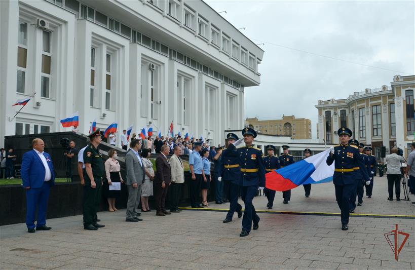 Губернатор Тамбовской области вручил благодарственные письма росгвардейцам