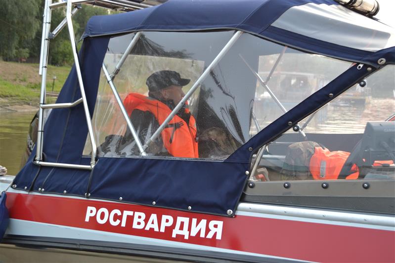 Росгвардия участвует в профилактических мероприятиях на водоёмах Омской области