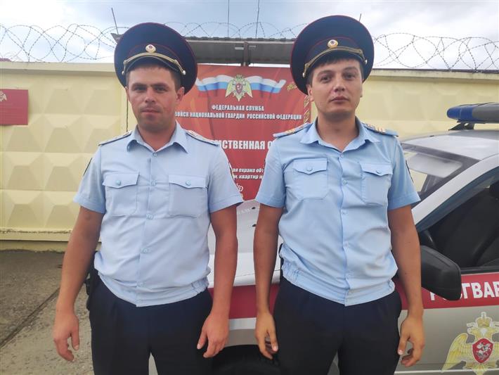 Адыгейские росгвардейцы пришли на помощь получившему серьёзную травму ребёнку