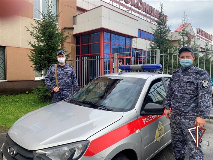 В Югре сотрудники Росгвардии раскрыли ряд преступлений по горячим следам