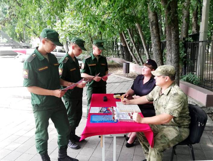 Южный округ Росгвардии продемонстрировал техническую оснащенность ведомства на форуме «Армия-2021»
