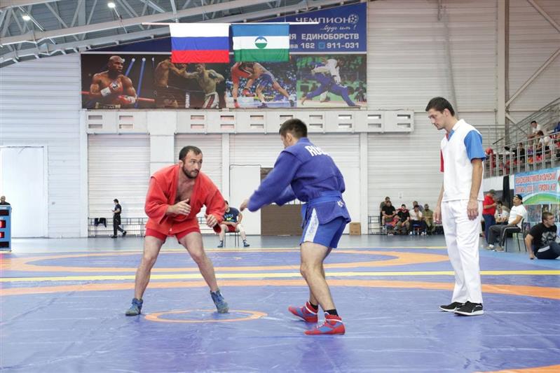 Чемпионат Северо-Кавказского округа Росгвардии по самбо стартовал в Кабардино-Балкарии
