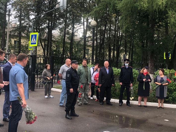 В Подмосковье росгвардейцы почтили память Героя России Александра Монетова