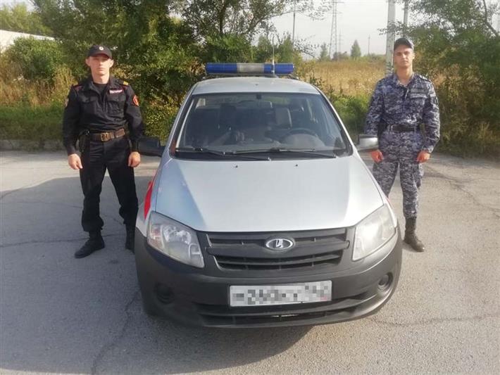 Кузбасские росгвардейцы вернули домой разыскиваемого подростка