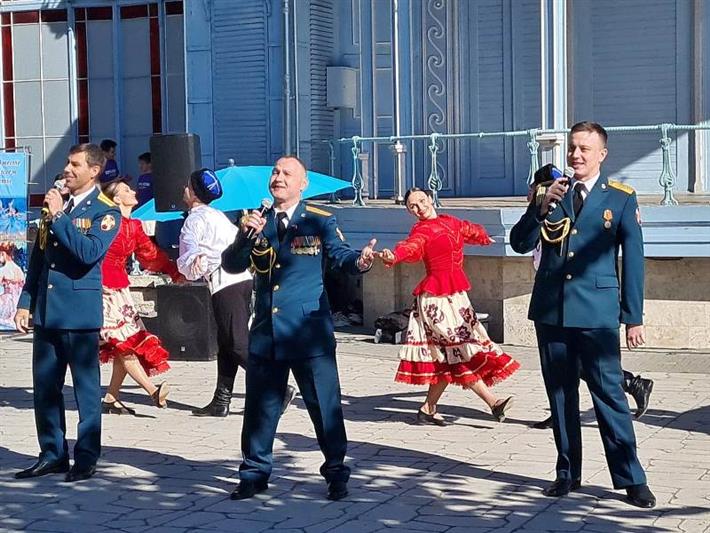 Ансамбль песни и пляски Северо-Кавказского округа Росгвардии  дал концерты в Пятигорске