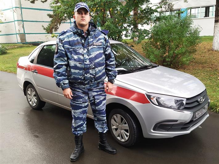 Росгвардеец задержал злоумышленника, ограбившего магазин в Кемерове